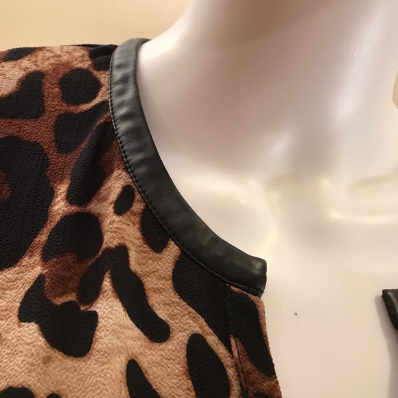 Rafaella Animal Print Tunic Top Womens Size Large Brown Black Faux Leather Trim - Picture 7 of 15